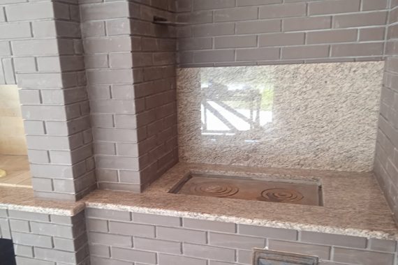 Стільниця в Барбекю з Бразильського Граніту "Ornamental Yellow" 2 stoleshnycza v barbekyu yz brazylskogo granyta ornamental elou 4 Стільниця в Барбекю з Бразильського Граніту "Ornamental Yellow"