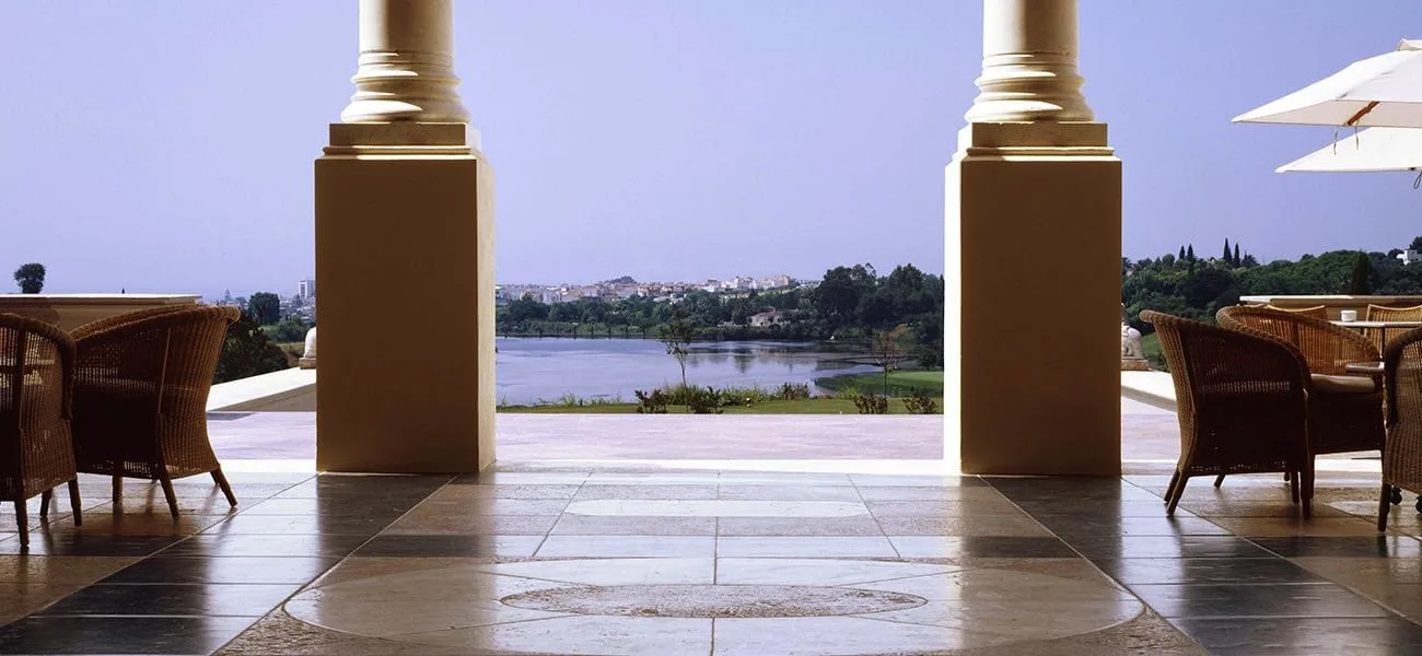 travertino classic jpg Тераса з Травертину